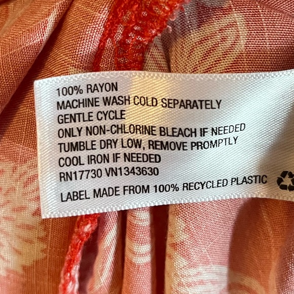 Universal Thread Women’s M Floral Dress - Picture 4 of 4